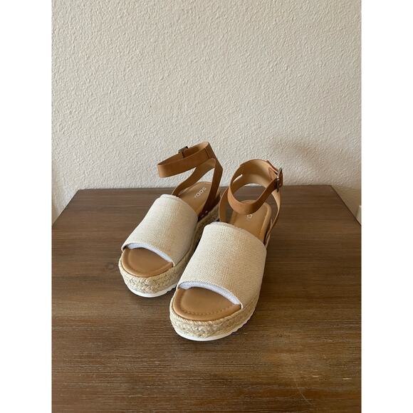 NIB Soda Zebra Espadrille Platform Strap Studded Heeled Sandals Size 10 - Picture 3 of 11